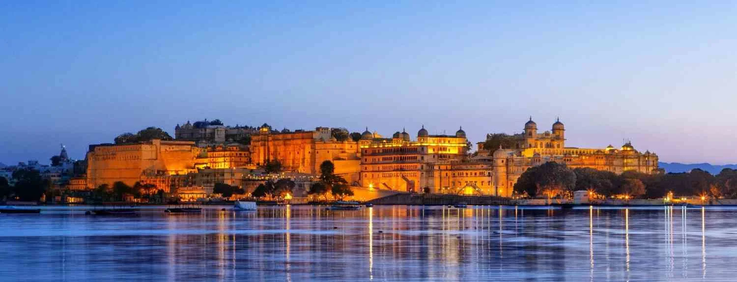 HRH Group Udaipur industrial visit by PIHM students